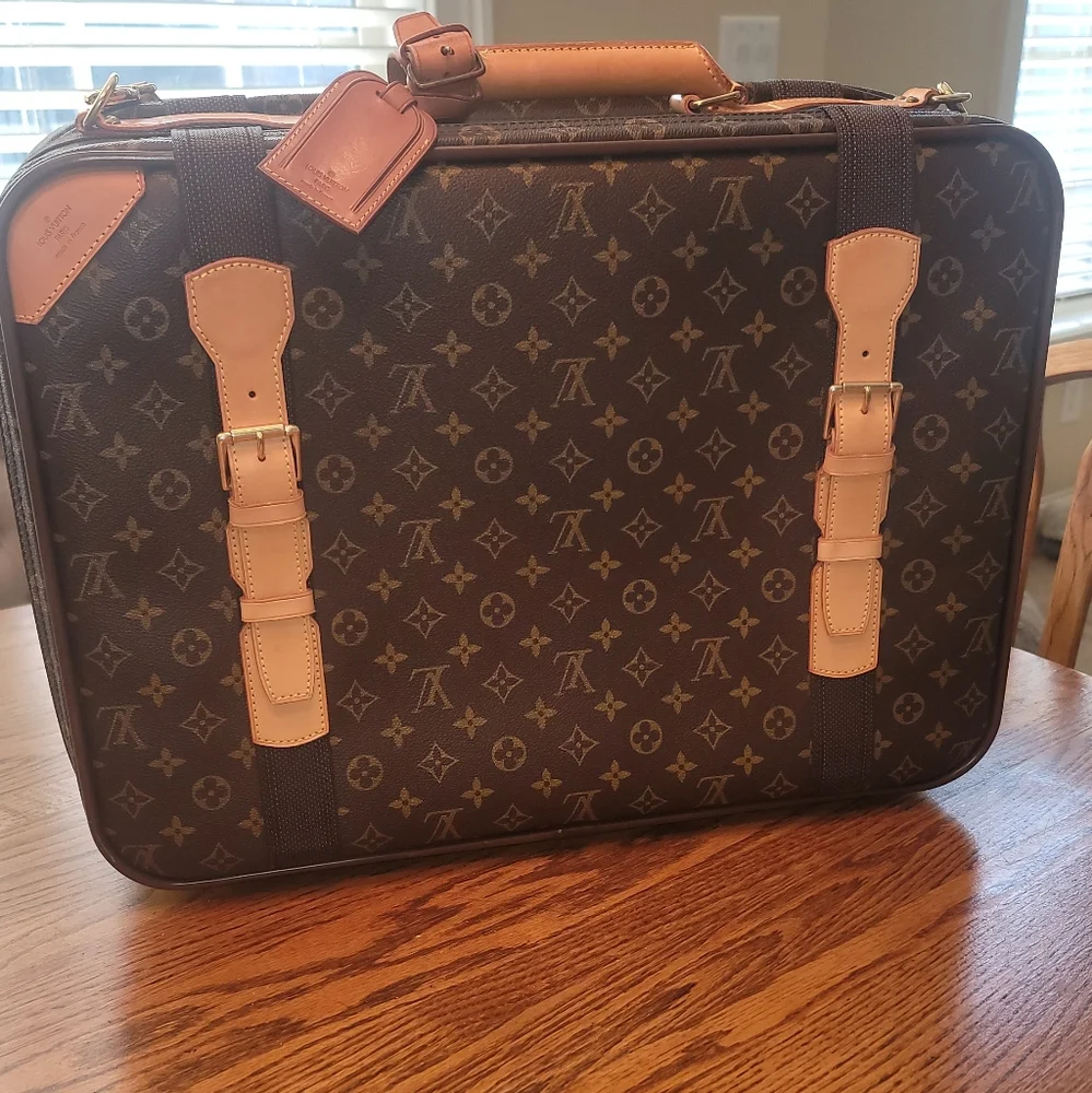 Louis Vuitton Monogram Satellite 53 Suitcase Luggage With Strap/Accessor…